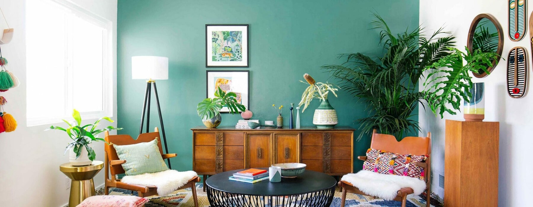 Green-living-room-Style-for-Rent-scaled